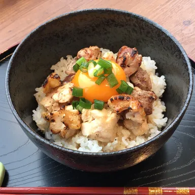 地鶏の親子丼にも
