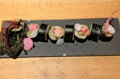 ここ滋賀 日本橋・滋乃味「近江の巻きずし」