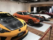 店内では最大4台の名車・旧車展示中