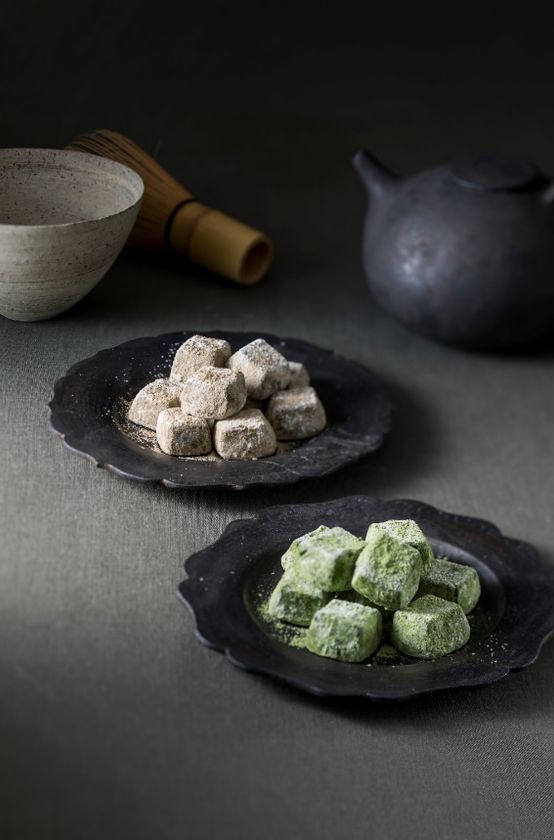 宇治の老舗＜辻利＞から
「ポルボローネ 抹茶 ／ほうじ茶」「堅焼きフィナンシェ抹茶」新発売！