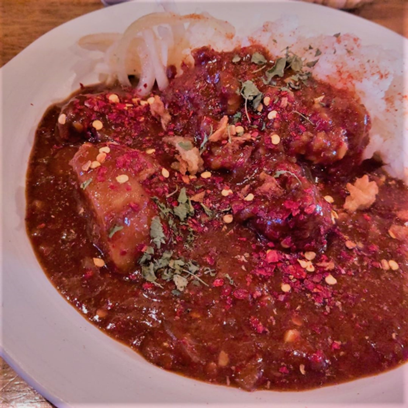 「小林亭」が恵比寿に　
中華咖哩専門店をオープン！
