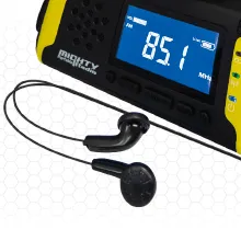 新機能(1)ステレオイヤホン付属