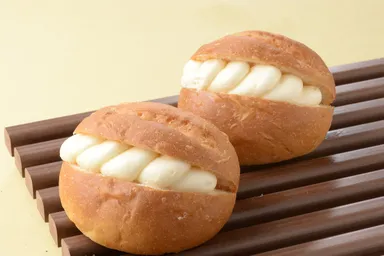 北海道ミルククリームパン