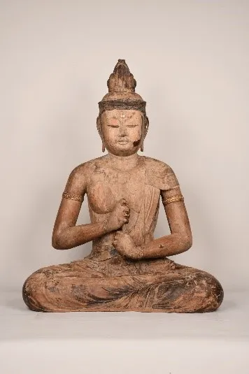 十市町木造大日如来坐像