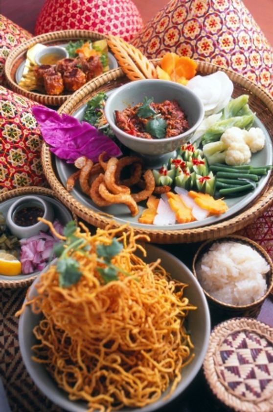 チェディルアン ハービスエント
9周年記念タイ正月ソンクラーンコースを発売