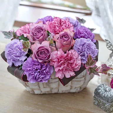 ヴィオレノーブル　日比谷花壇