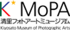 清里フォトアートミュージアム(K・MoPA)のロゴ