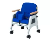 新製品の座位保持装置「バンビーナposi(ポジ)」