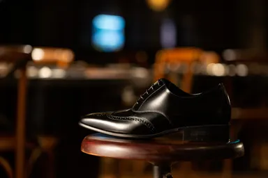 曲線美にこだわることで美しいシルエットを実現