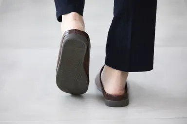 BASICタイプ_Dark Brown着用2