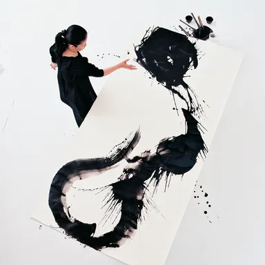 Lou Zheng Gang　婁正綱(ろうせいこう)　(C) LZG studio