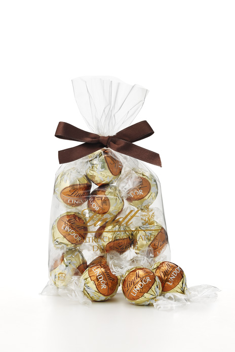 Broadway Basketeers ギフトバスケット デラックス リンツチョコレートなど海外チョコ詰合せ 当店限定販売 デラックス