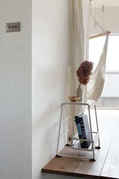 ステップスツール　マガジンラックに