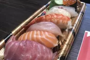 蛇の目鮨のテイクアウト上寿司ランチ