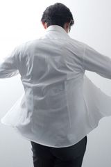 ワイシャツ専門 ozie［オジエ］が在宅勤務の服装を提案　「最適」「快適」で在宅勤務・テレワークの能率アップ！～メンズ春夏編～
