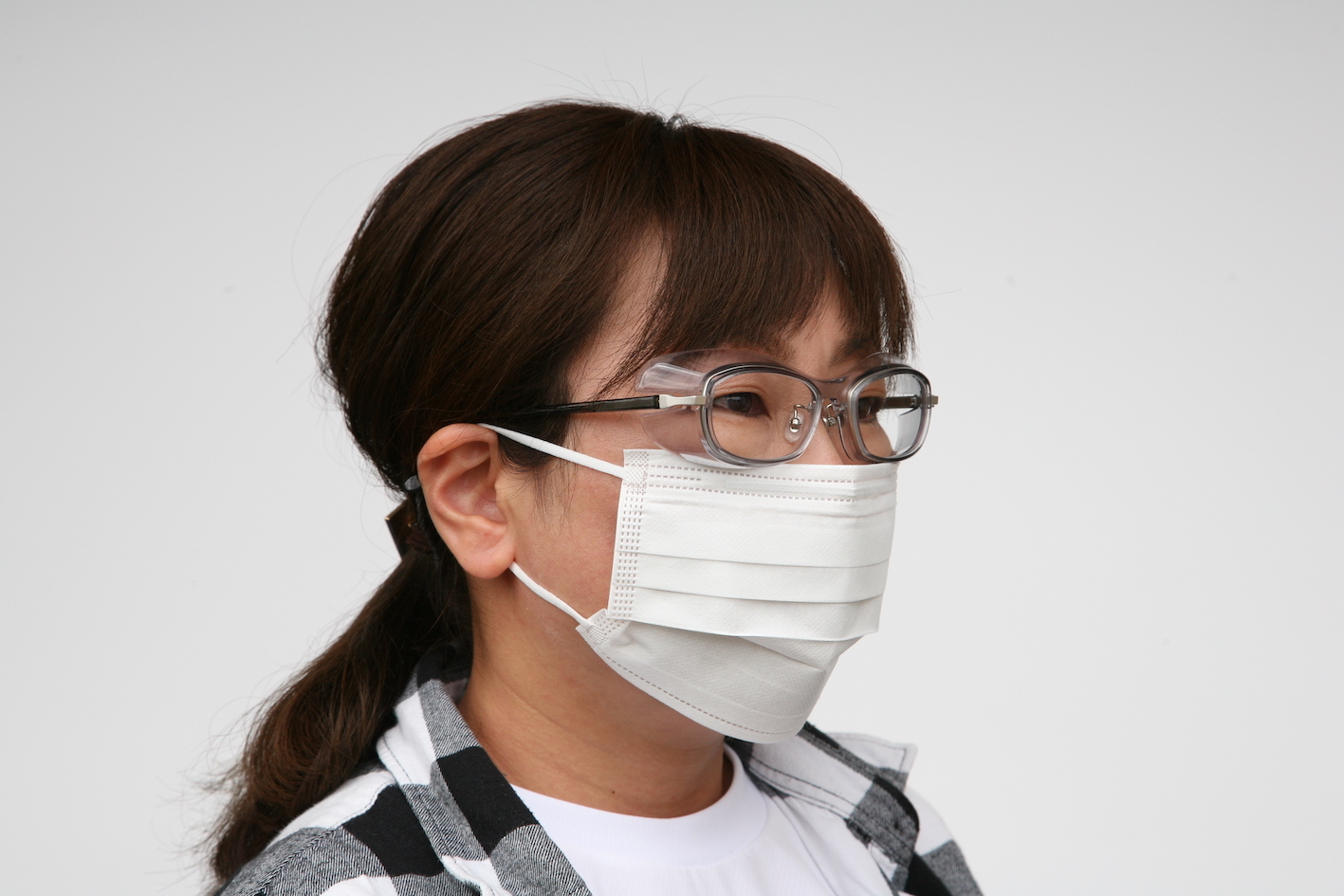 福井県発アイウェアファクトリーブランド Factory900 が新型コロナウイルス感染症対策にゴーグル型メガネを販売 青山眼鏡株式会社のプレスリリース