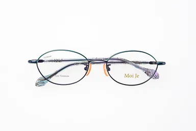 オンライン飲み会でも盛れる メイクメガネモアジェ トニック