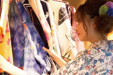たくさんの種類の着物があります