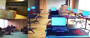 座席間のゆとりも配慮した梅田eスポーツ第2キャンパス