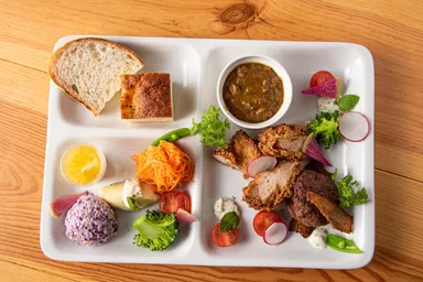 コラボ大人のお子様ランチ