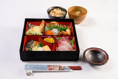 弁当箱の中は三密上等！弁当de宴会コース