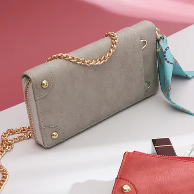 ウォレットポーチ　グレー