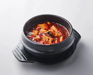 土鍋麻婆豆腐680円
