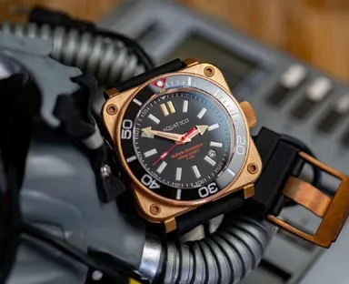 SUPER CHARGER DIVE 1000WATCHとは！