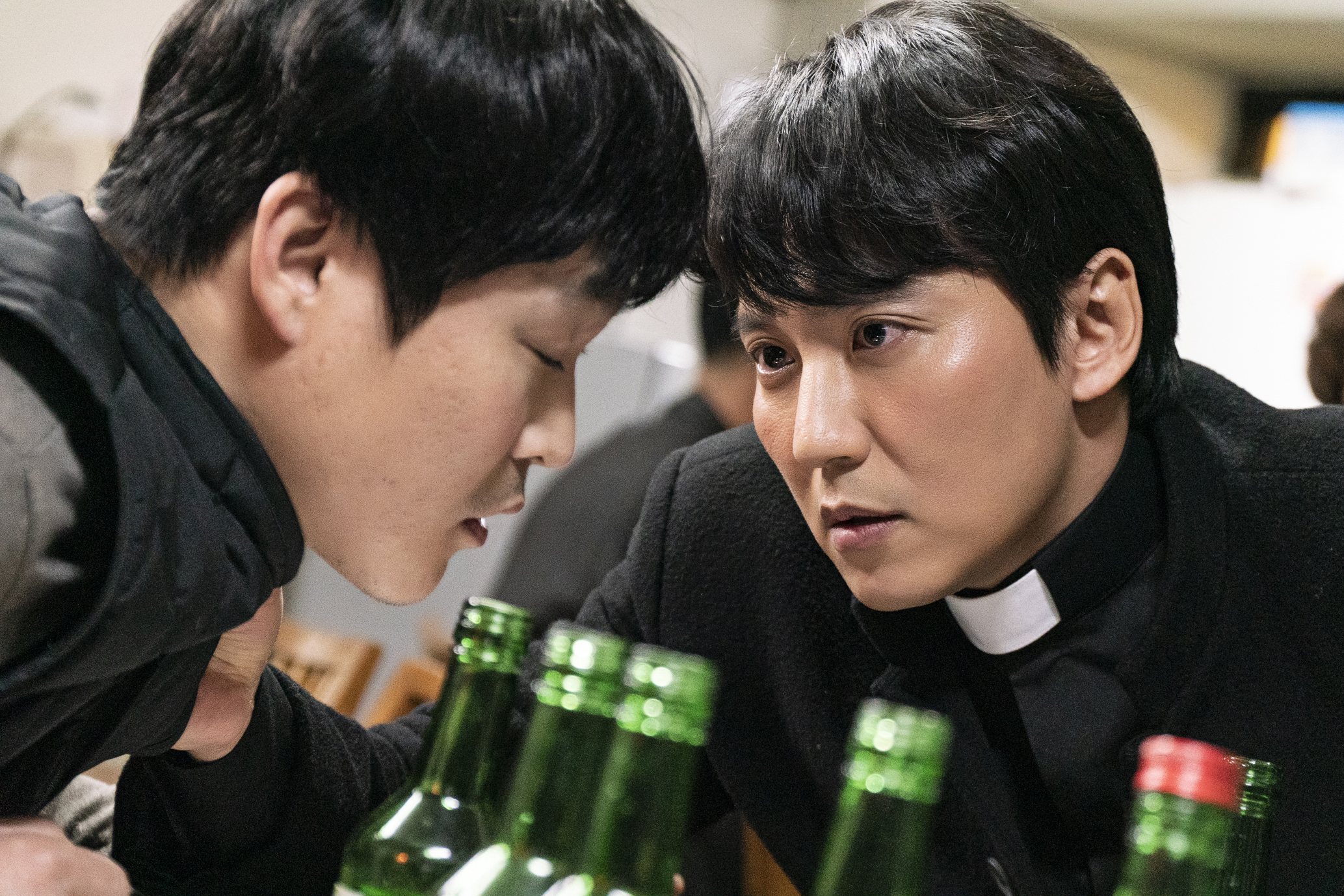 キム・ナムギル主演！キレる司祭×おバカ刑事の 痛快アクション