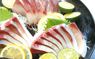 ［高知県宿毛市産］龍馬鰤（ブリ）