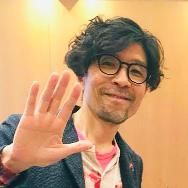 作者　山本まもる