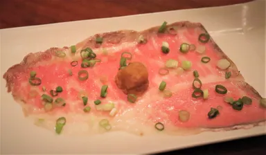 薄切りサーロインおろしポン酢仕立て