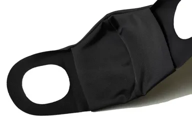 マスク内側にフィルターポケット搭載