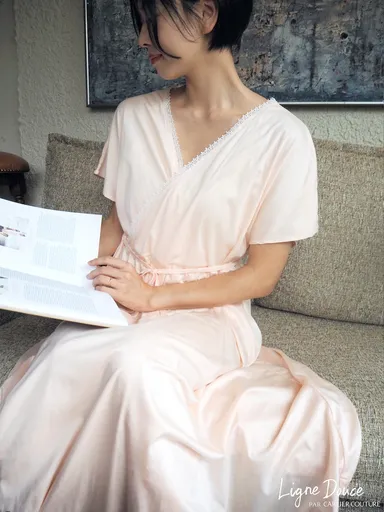 おうちでのリラックスタイムにおすすめのカシュクールワンピース