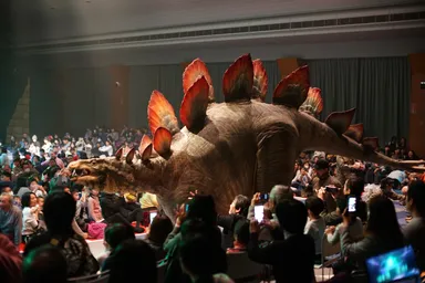 ステゴサウルス