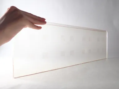 ガラスアンテナ　製品名：WAVEATTOCH(TM)