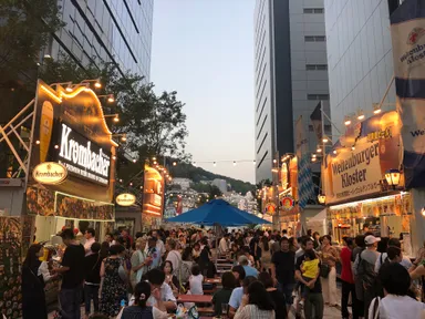 エキキターレの賑わい