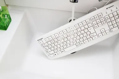 Pro Fit(R)ウォッシャブルキーボード ホワイト 2