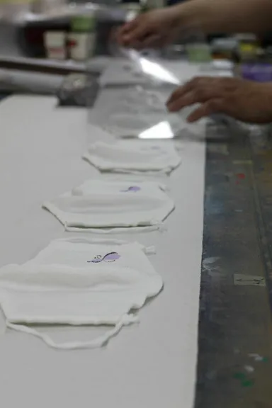 マスク染色風景