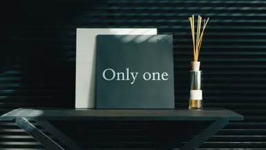 歌詞が映し出されるCanvas型スピーカーCotodama