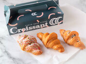 Curly's Croissant TOKYO BAKE STAND