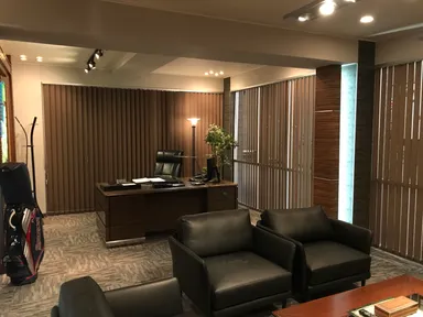 大手運送会社の社長室セット