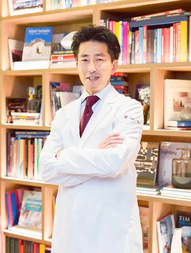 にしたんクリニック銀座院　院長　荘司 英彦