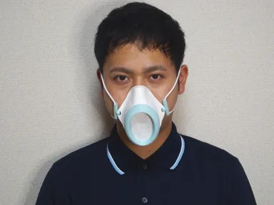 マスク装着イメージ　正面