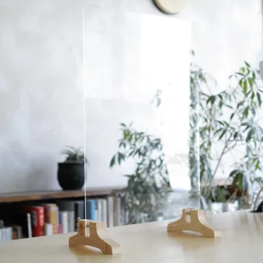 用途に合わせた板材をセットし使用