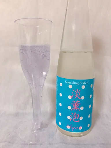 オリジナル スパークリング清酒「ナイトアクア」