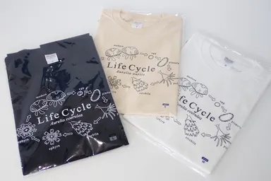 Tシャツ(ライフサイクル)　2,550円(税込)