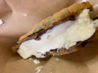 軟らかくなっても融けて垂れることはありません