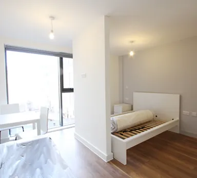 イギリス　One Wolstenholme Square