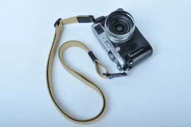 FinePix X100専用ボディケース ストラップ